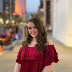 Meet your Posher, Gabby